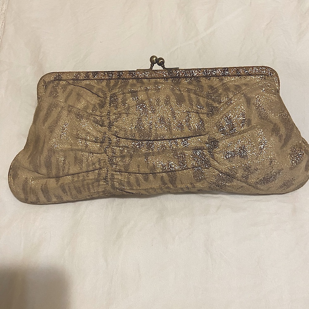 Hobo Clutch
